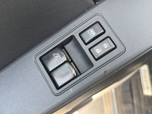 Used 2023 Nissan Frontier S w/ Technology Package image 20