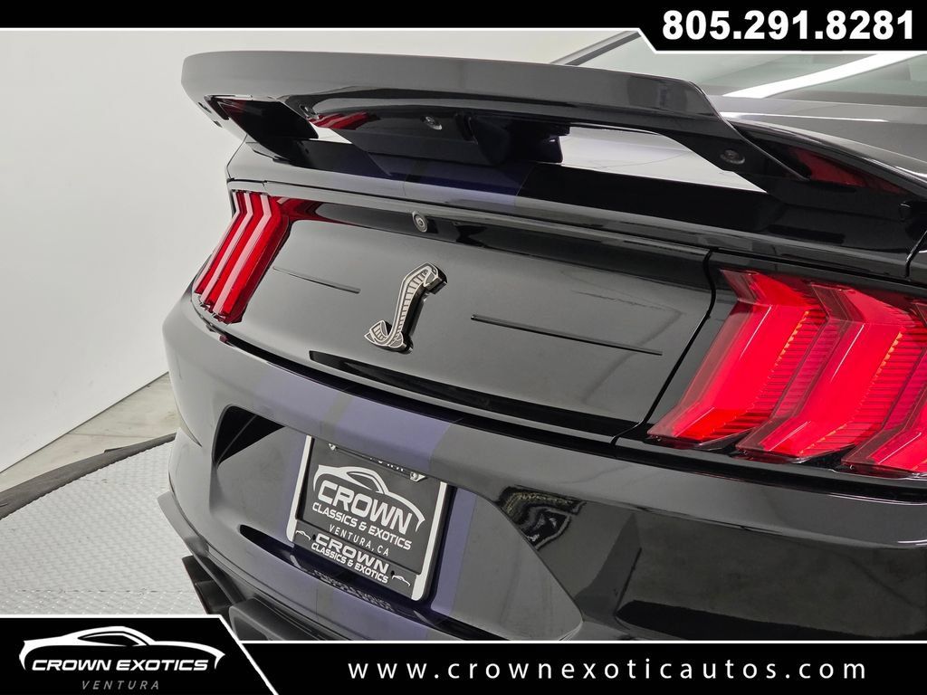 Used 2020 Ford Mustang Shelby GT500 w/ Technology Package RWD image 6