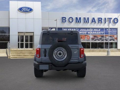 New 2025 Ford Bronco 4-Door image 5