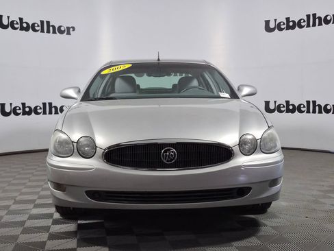 Used 2005 Buick LaCrosse CXS w/ Gold Convenience Package FWD image 2