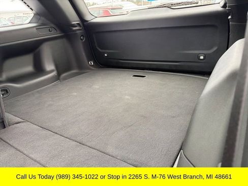 Used 2025 Jeep Grand Cherokee Altitude image 31