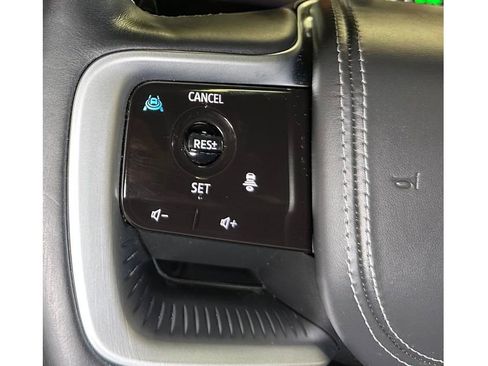 Used 2025 INFINITI QX80 Sensory AWD/4WD image 25