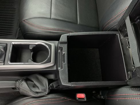 Used 2016 Toyota Tacoma SR5 w/ Towing Package AWD/4WD image 29