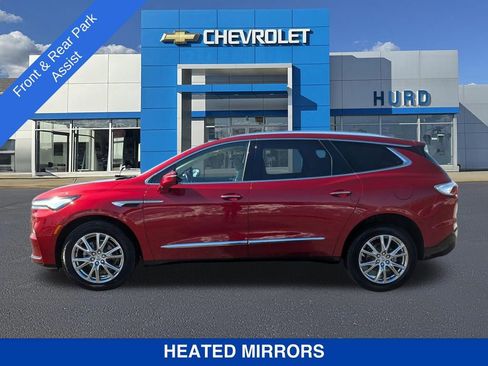 Certified 2023 Buick Enclave Essence w/ Experience Buick Package AWD/4WD image 8
