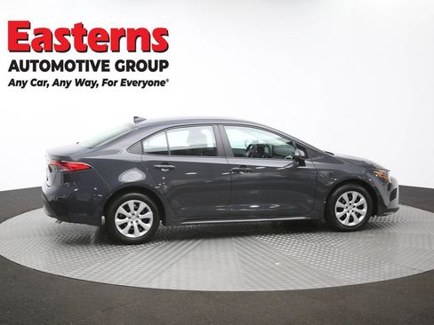 Used 2025 Toyota Corolla LE FWD image 42