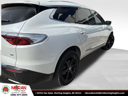 Certified 2024 Buick Enclave Essence w/ Experience Buick Package FWD image 4