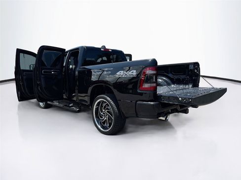 Used 2022 RAM 1500 Big Horn AWD/4WD image 38