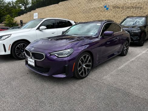 Certified 2022 BMW 230i Coupe w/ Convenience Package RWD image 1