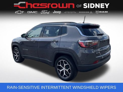 Used 2024 Jeep Compass Limited AWD/4WD image 7