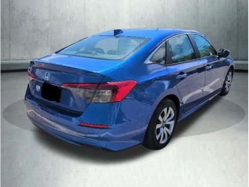 Used 2024 Honda Civic LX image 4