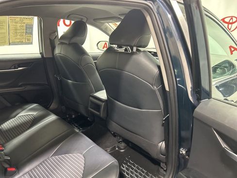Used 2019 Toyota Camry SE image 15