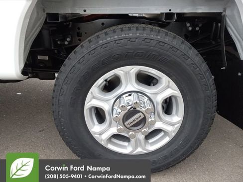 New 2026 Ford F250 XLT image 32