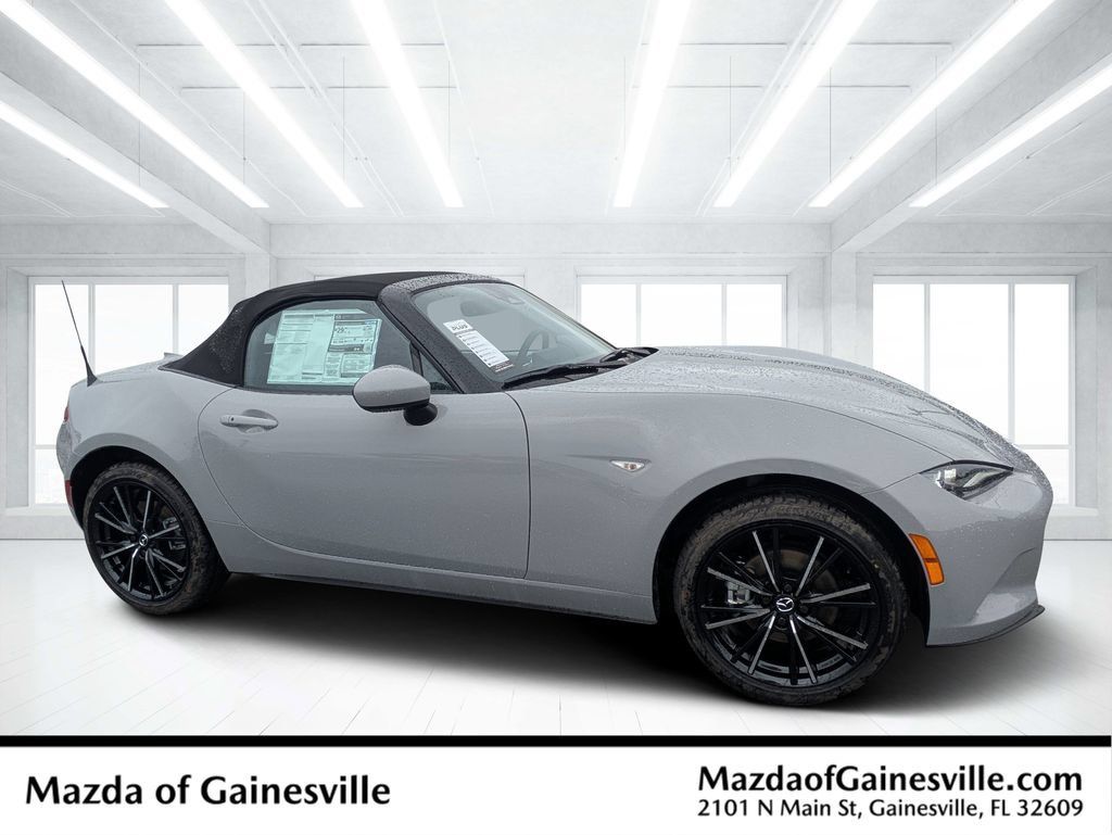 New 2026 MAZDA MX-5 Miata Grand Touring RWD image 1