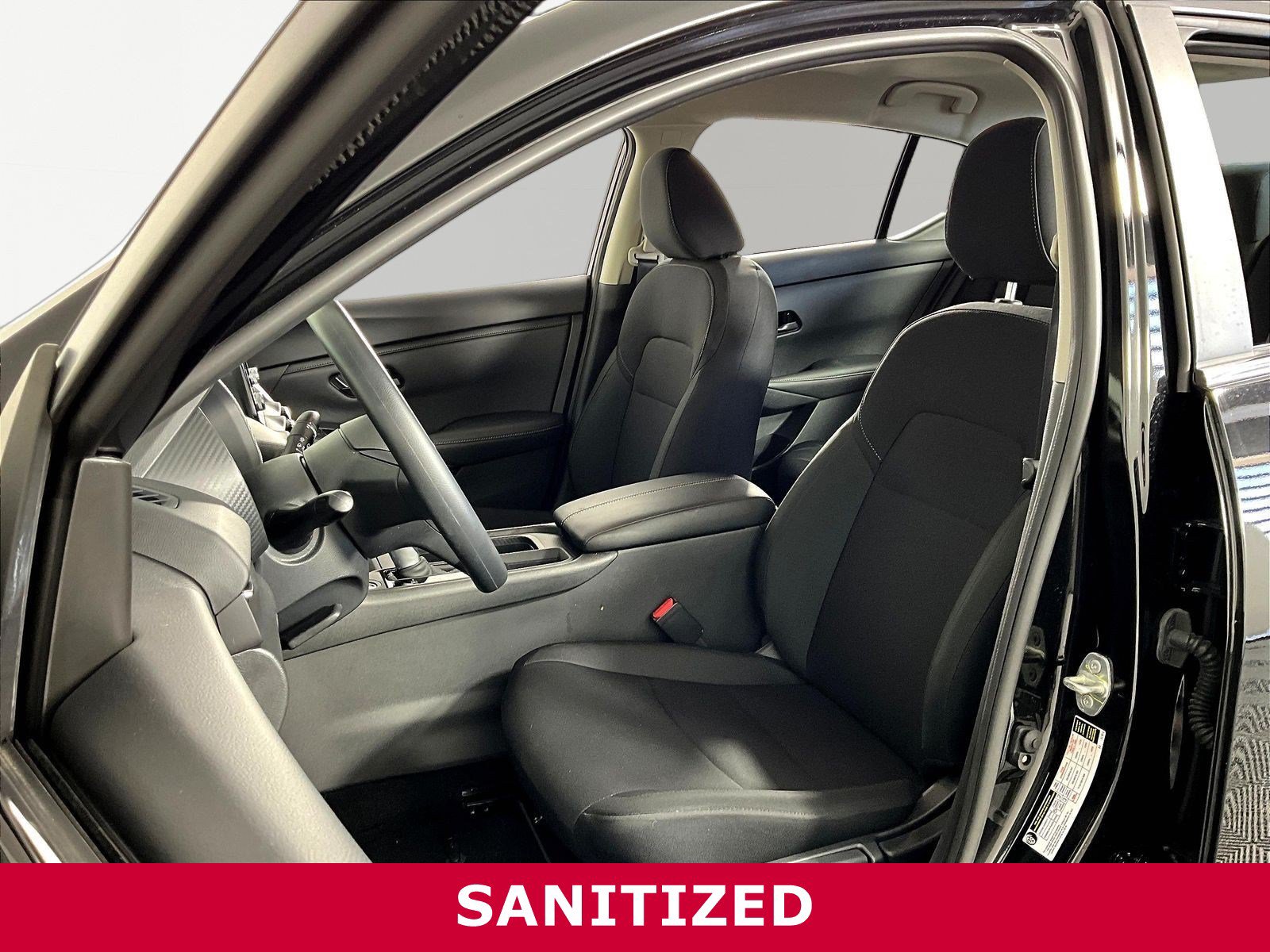 Used 2025 Nissan Sentra S FWD image 19
