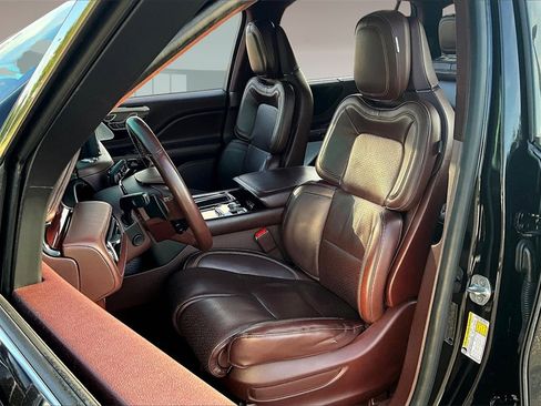 Used 2023 Lincoln Aviator Black Label w/ Dynamic Handling Package image 27