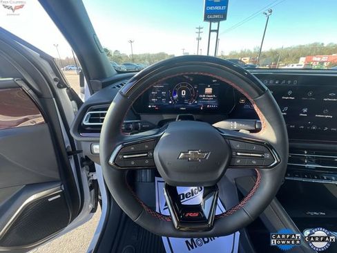 Certified 2026 Chevrolet Traverse RS w/ LPO, Floor Liner Package image 11