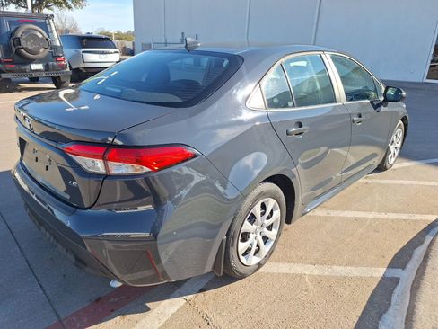 Used 2024 Toyota Corolla LE image 6