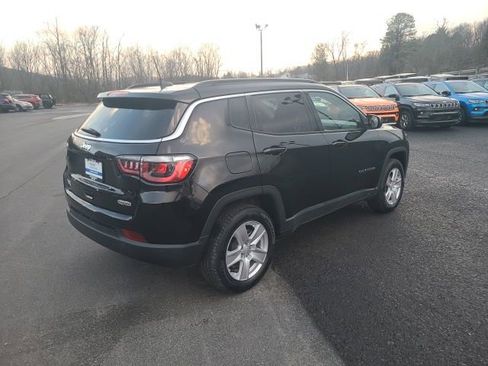 Used 2022 Jeep Compass Latitude w/ Convenience Group image 5