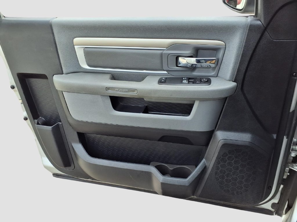 Used 2013 RAM 1500 Express AWD/4WD image 23