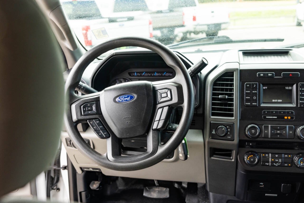Used 2017 Ford F350 XL w/ Power Equipment Group AWD/4WD image 38