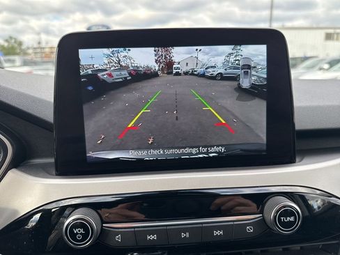 Certified 2022 Ford Escape SEL w/ Technology Package image 26