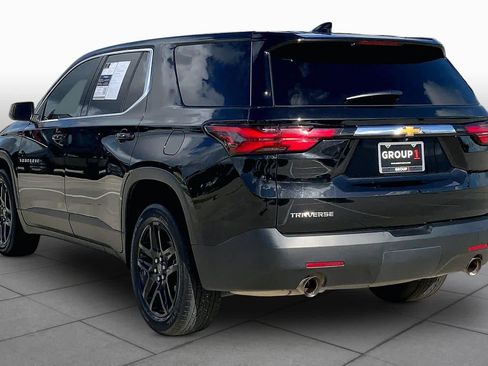 Certified 2022 Chevrolet Traverse LS w/ LPO, Cargo Package FWD image 11