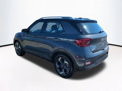 New 2026 Hyundai Venue SEL image 7
