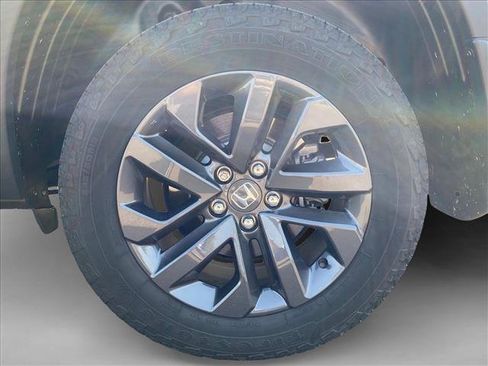 Used 2023 Honda Ridgeline Sport image 20