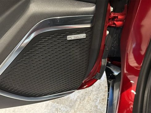 New 2026 GMC Acadia Denali w/ Super Cruise Package image 26