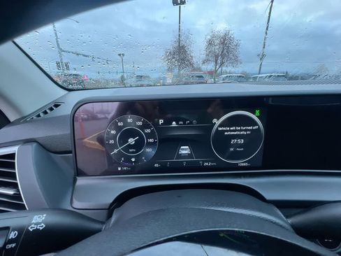 Certified 2025 Kia Seltos EX image 15