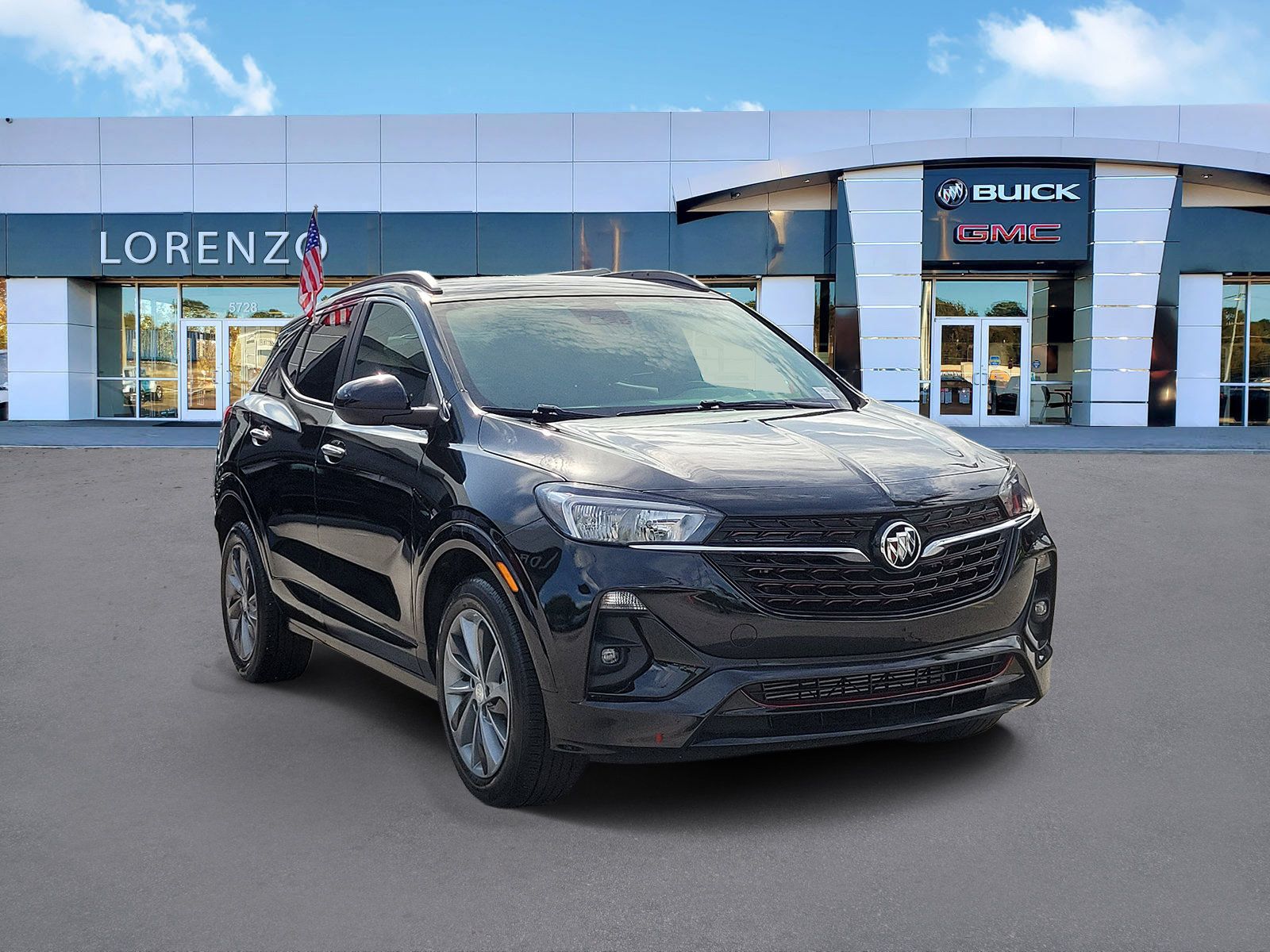 Used 2023 Buick Encore GX Select w/ Sport Touring Package FWD image 3