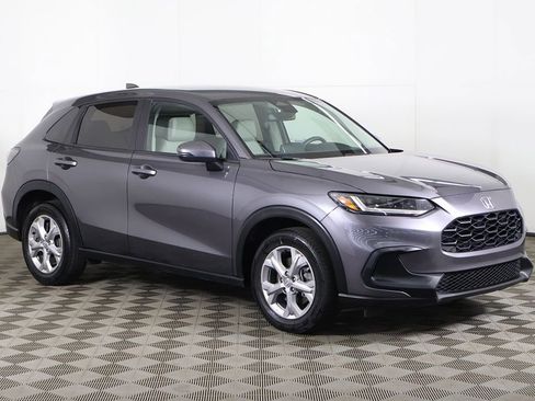 Used 2023 Honda HR-V LX image 46