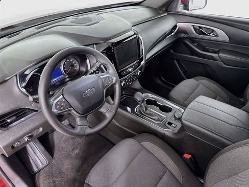Used 2023 Chevrolet Traverse LT w/ Midnight/Sport Edition AWD/4WD image 11
