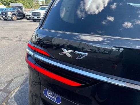 Used 2025 BMW X7 xDrive40i image 5