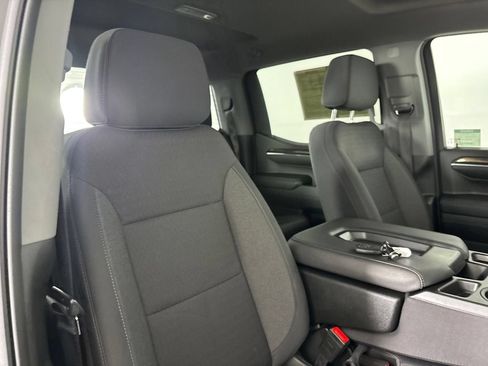 Used 2024 Chevrolet Silverado 1500 LT AWD/4WD image 30