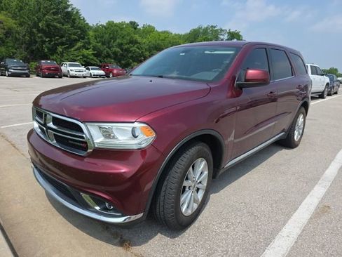 Used 2020 Dodge Durango SXT w/ 3rd Row Seating Group RWD image 1