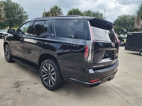 Used 2024 Cadillac Escalade Sport RWD image 5