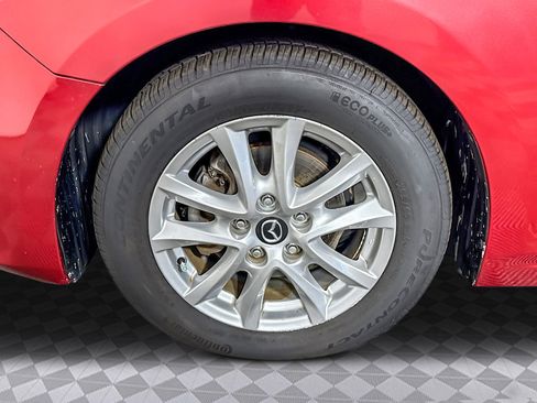 Used 2016 MAZDA MAZDA3 i Grand Touring image 34