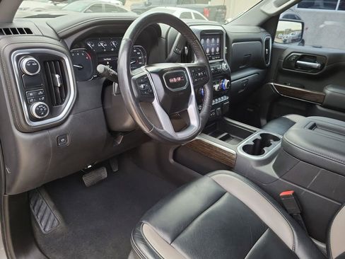 Used 2022 GMC Sierra 1500 Elevation w/ Preferred Package image 10