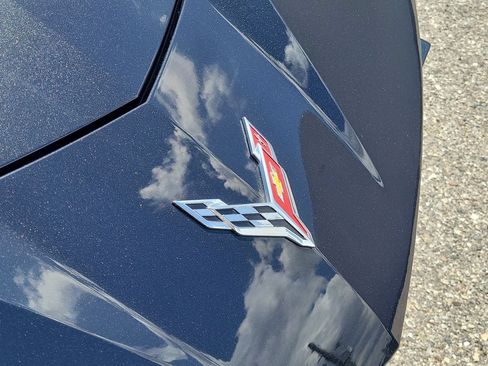 Used 2019 Chevrolet Corvette Stingray Convertible Z51 2LT RWD image 7