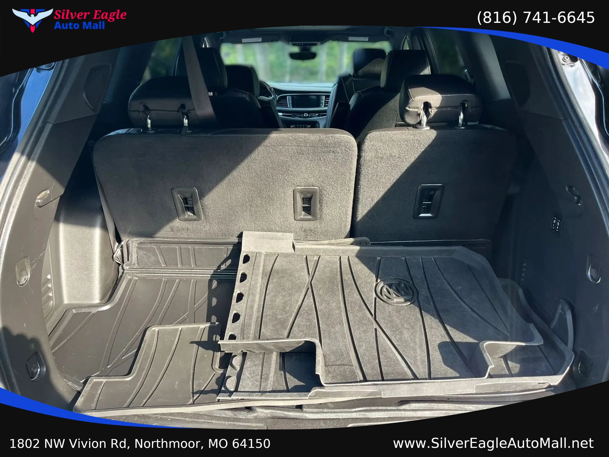 Used 2023 Buick Enclave Avenir w/ Avenir Technology Package AWD/4WD image 14