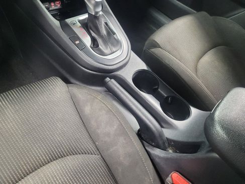 Used 2021 Kia Forte LXS FWD image 26