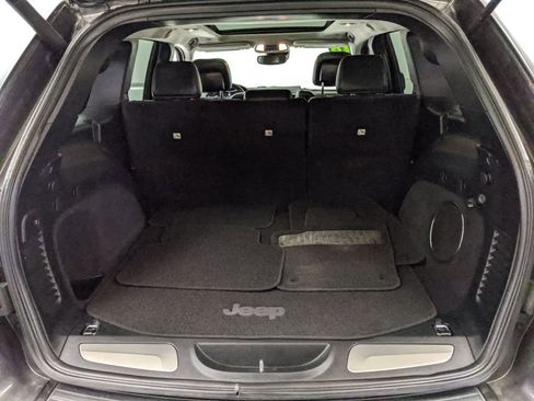 Used 2018 Jeep Grand Cherokee Summit image 24
