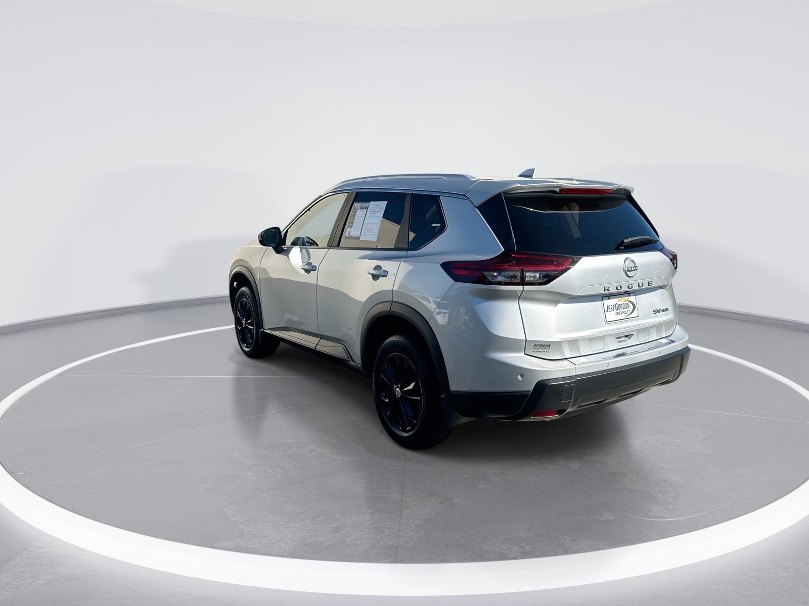 Used 2024 Nissan Rogue SV w/ SV Premium Package AWD/4WD image 7