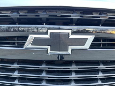 Used 2021 Chevrolet Silverado 1500 LT Trail Boss w/ Convenience Package II image 32