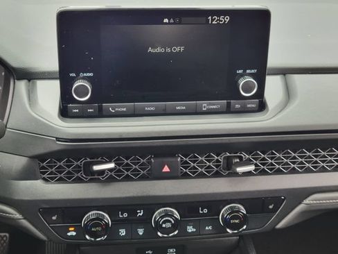 Used 2025 Honda Accord SE image 11
