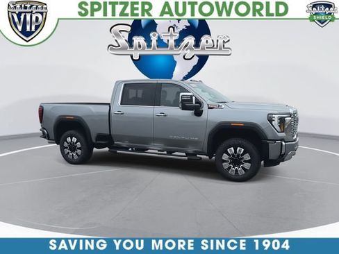New 2026 GMC Sierra 3500 Denali w/ Denali Reserve Package AWD/4WD image 2