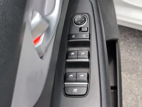 Used 2023 Kia Forte LXS FWD image 16
