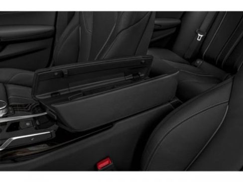 Used 2023 BMW 540i w/ M Sport Package RWD image 17