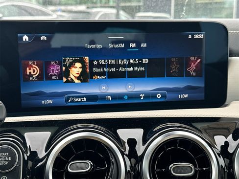 New 2025 Mercedes-Benz CLA 250 image 19